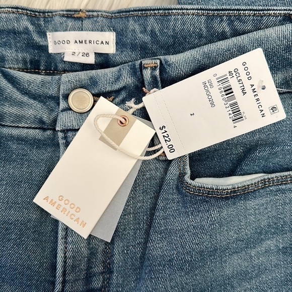 GOOD American Good Classic Skinny-ish Hi-Rise Jeans - Picture 7 of 12